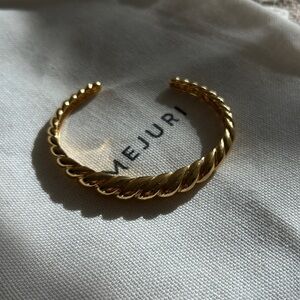 Mejuri Croissant Dôme Cuff Bracelet